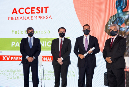 Panasonic recibe el Premio Accésit a la Conciliación de la Vida Familiar, Laboral, Personal y a la Responsabilidad Social en los Premios Nacionales Alares 2021